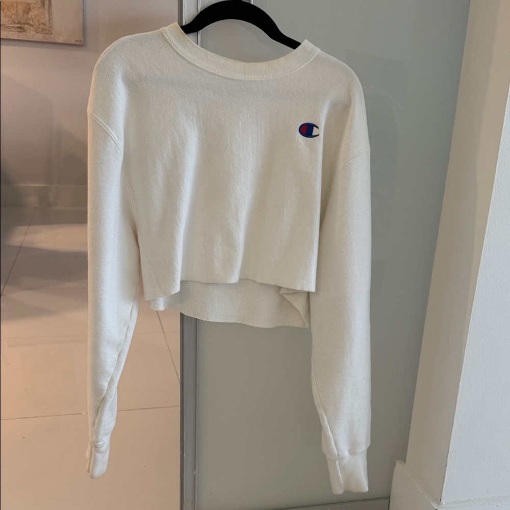 Champion Women's White Cropped Sweatshirt